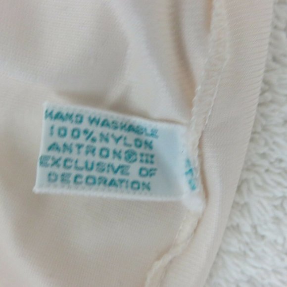 Vintage 70s Pennys Full Length Nylon Dress Slip S Beige Lace Pin Up Glam Modest - Picture 6 of 10